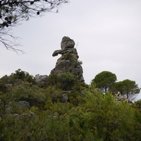 Photo de France - Le Cirque de Mourèze et le Lac du Salagou